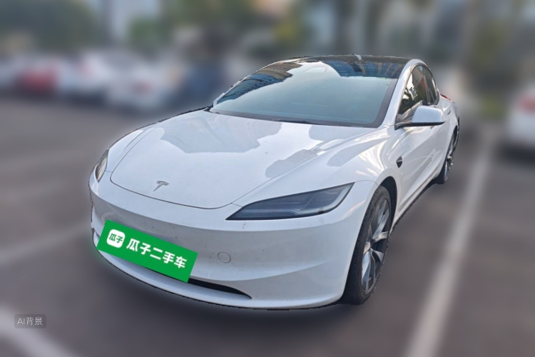 Tesla Model 3 2023 car image #2