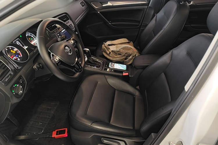 Volkswagen Golf 2017 #15 Volkswagen Golf 2017 car image #15