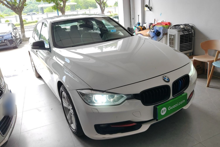 BMW 3 Series 2014 #4 BMW 3 Series 2014 car image #4