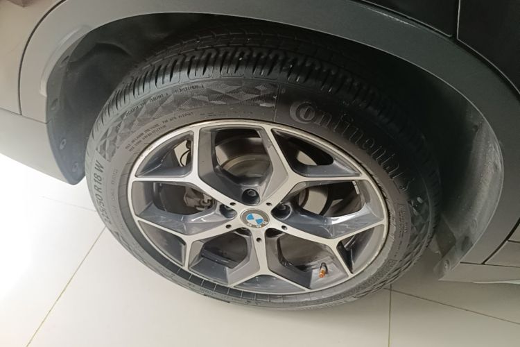BMW X1 2018 immagine di auto #10