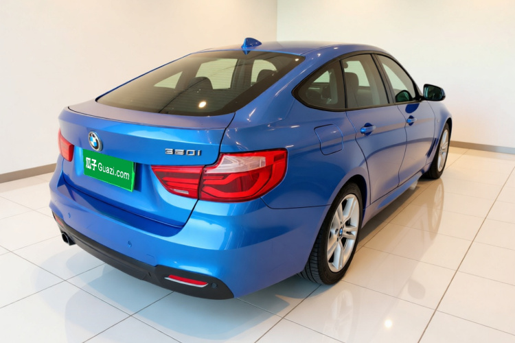 BMW 3 Series GT 2018 #7 BMW 3 Series GT 2018 car image #7