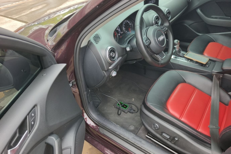 Audi A3 2016 immagine di auto #16