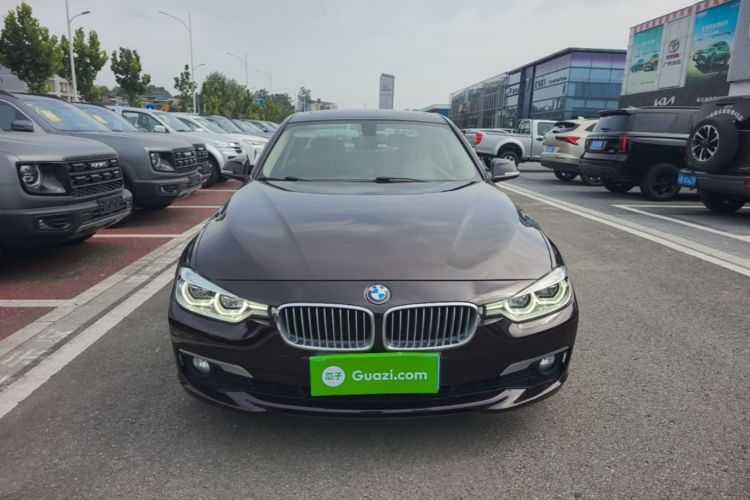 BMW 3 Series 2018 #3 BMW 3 Series 2018 immagine di auto #3