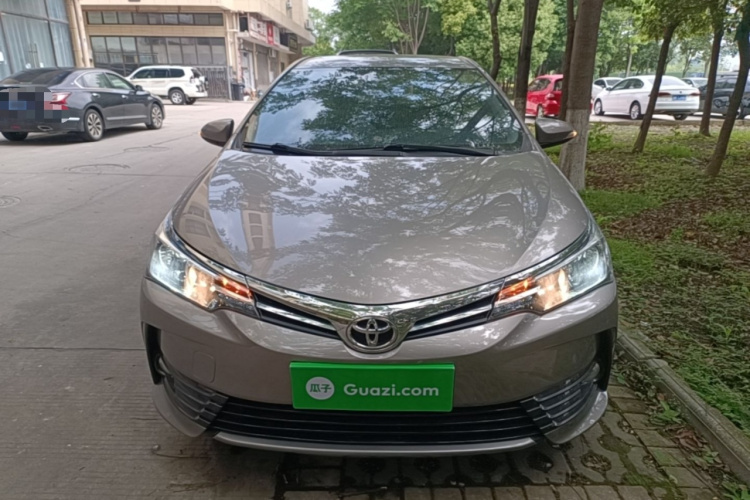 Toyota Corolla 2019 #3 Toyota Corolla 2019 car image #3