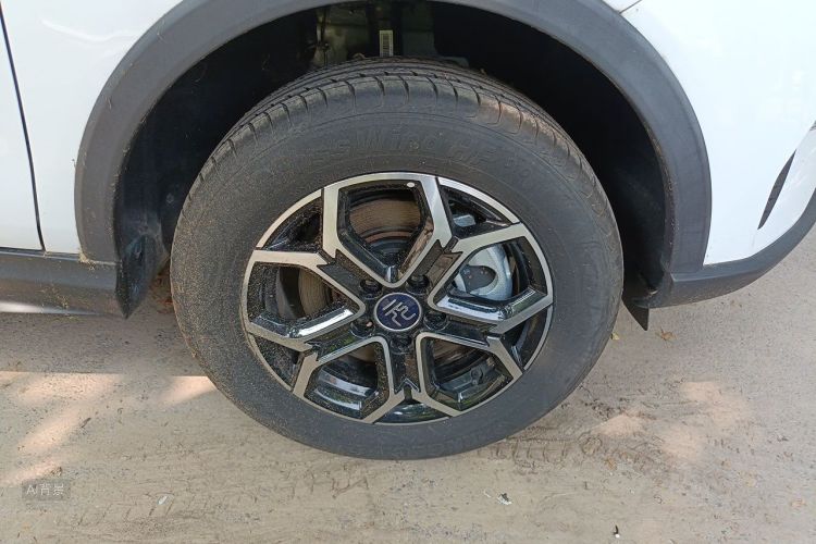 BYD Yuan Pro 2023 car image #9