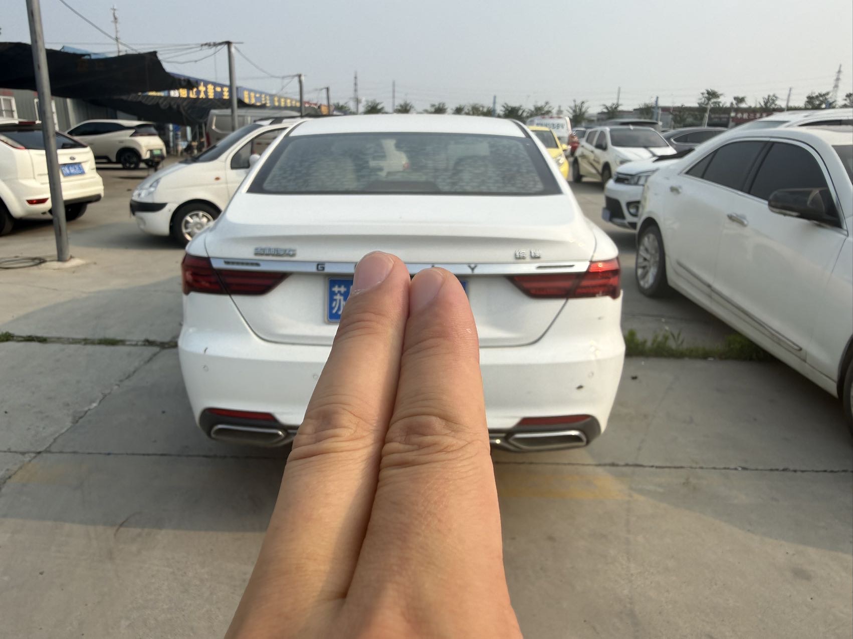 GEELY Binray 2018 car image #5