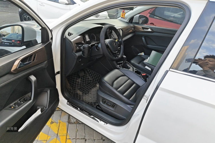Volkswagen Tharu 2022 #18 Volkswagen Tharu 2022 car image #18