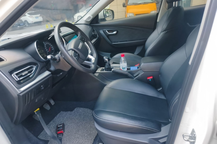 2020 car image #19