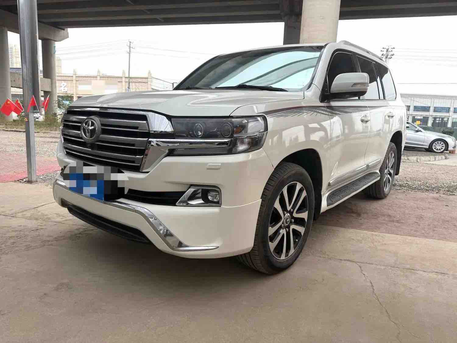 Toyota Land Cruiser (Imported) 2019 Toyota Land Cruiser (Imported) 2019 car image