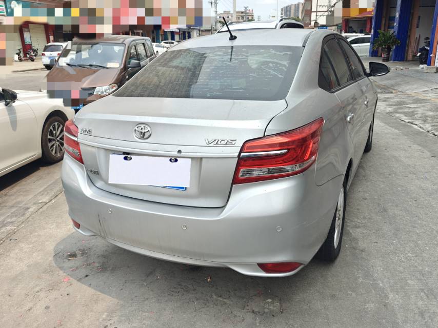 Toyota Vios 2017 изображение автомобиля #7