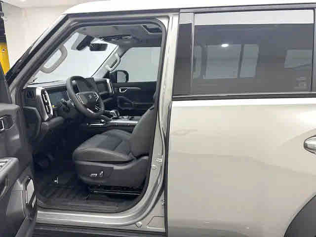 Jetour Traveller 2024 car image #3