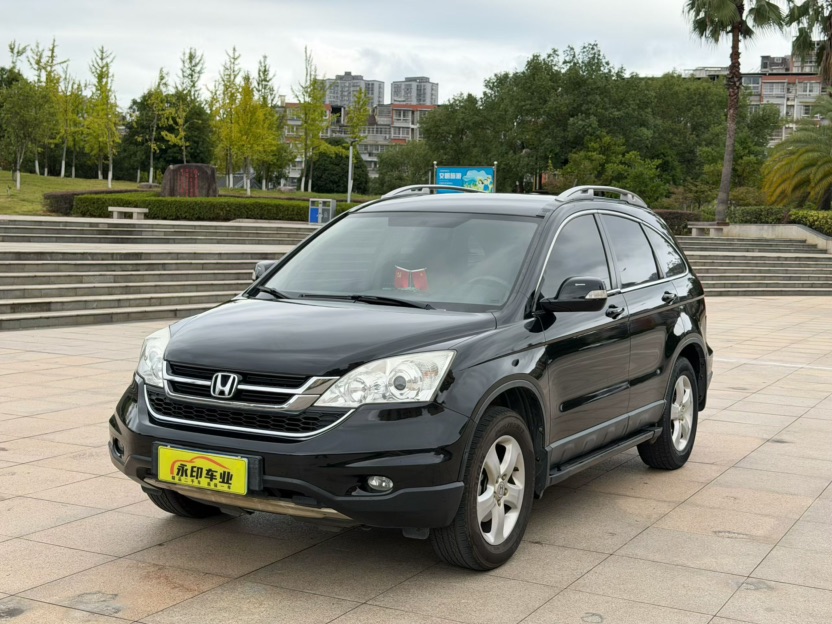 Honda CR-V 2011 Honda CR-V 2011 صورة سيارة