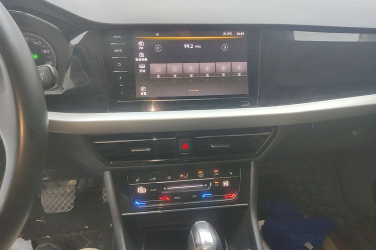 Volkswagen Lavida 2021 car image #13
