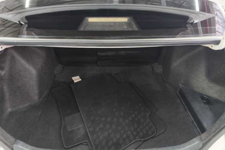 Toyota Corolla 2019 #21 Toyota Corolla 2019 car image #21