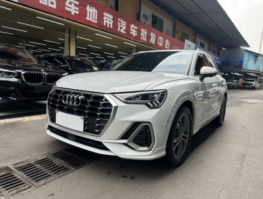 Audi Q3 2022 car image 