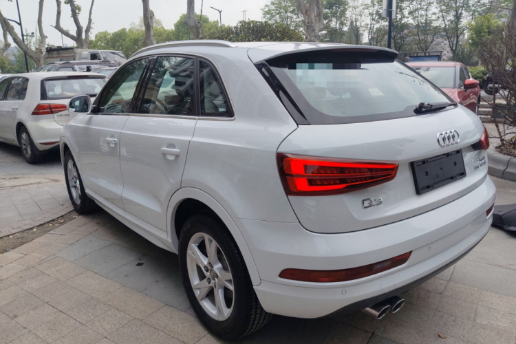 Audi Q3 2018 image de voiture #7