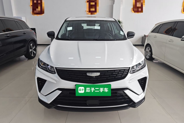 GEELY Coolray 2025 #3 GEELY Coolray 2025 car image #3