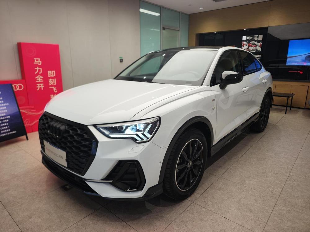 Audi Q3 Sportback 2023 car image 