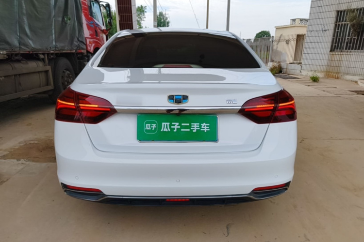 GEELY Emgrand 2019 car image #6