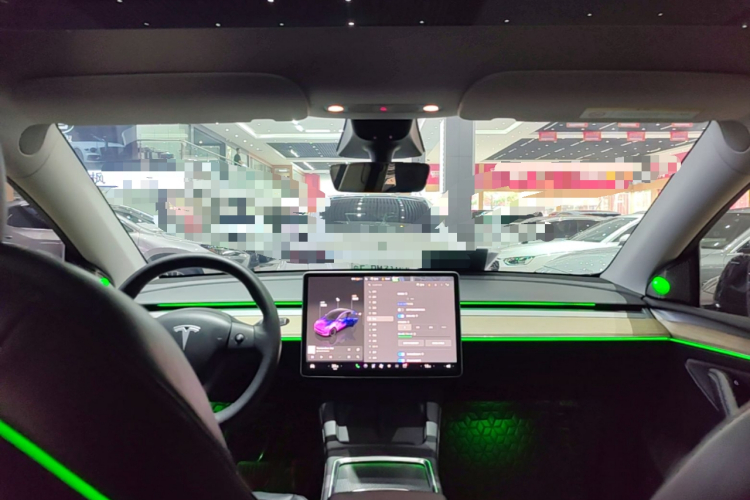 Tesla Model Y 2022 #18 Tesla Model Y 2022 car image #18
