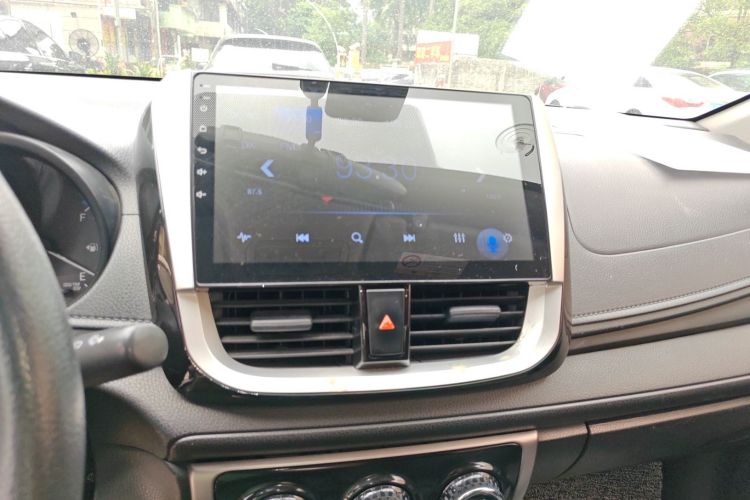 Toyota Vios 2018 car image #17