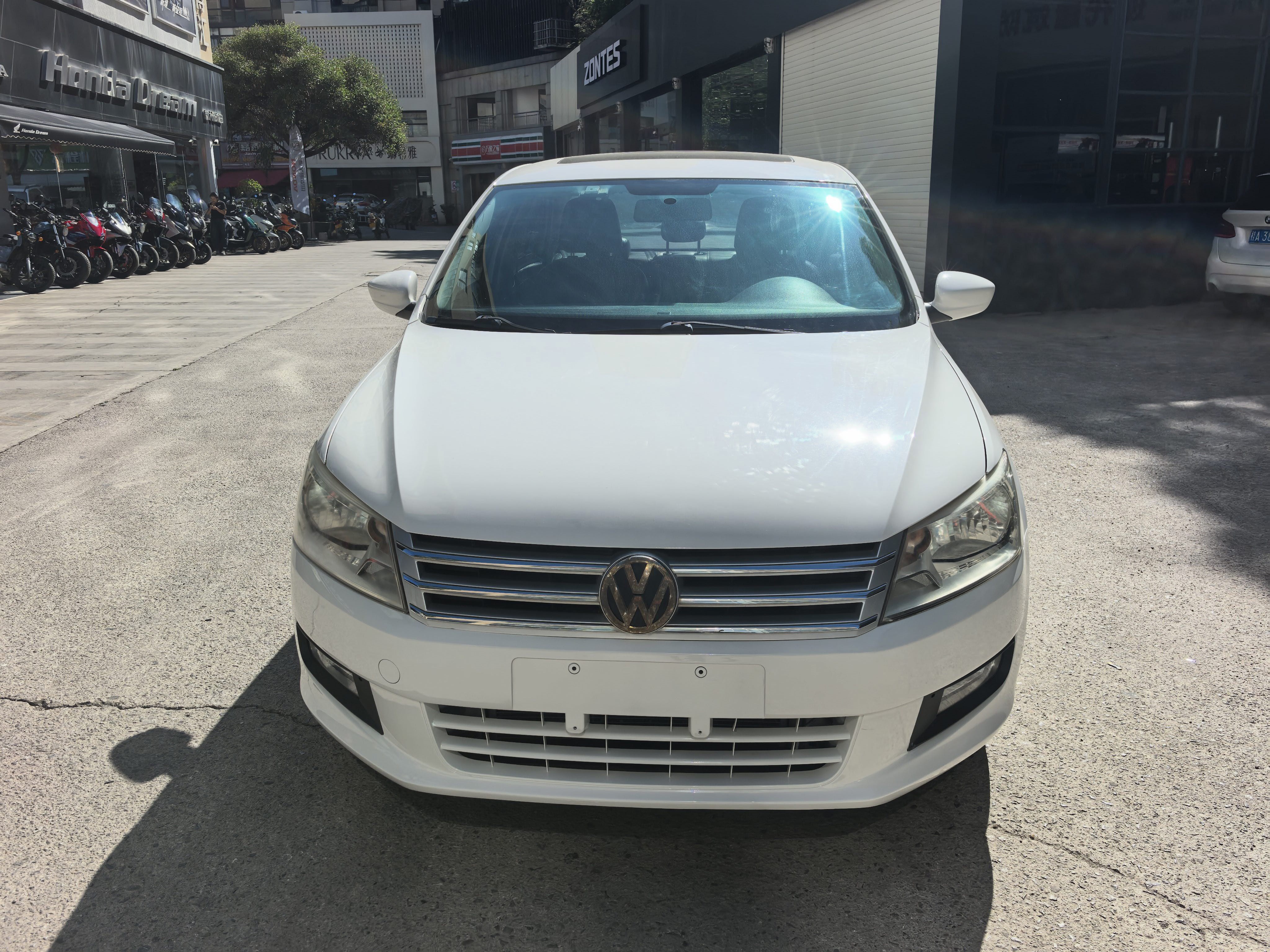 Volkswagen Santana 2014 immagine di auto #5