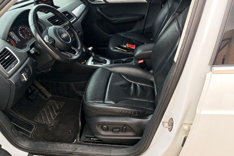 Audi Q3 2015 #15 Audi Q3 2015 car image #15