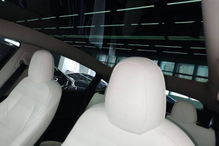 Tesla Model Y 2022 #18 Tesla Model Y 2022 car image #18