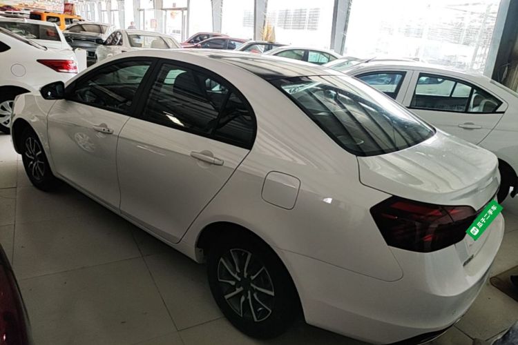 GEELY Emgrand 2019 #5 GEELY Emgrand 2019 car image #5
