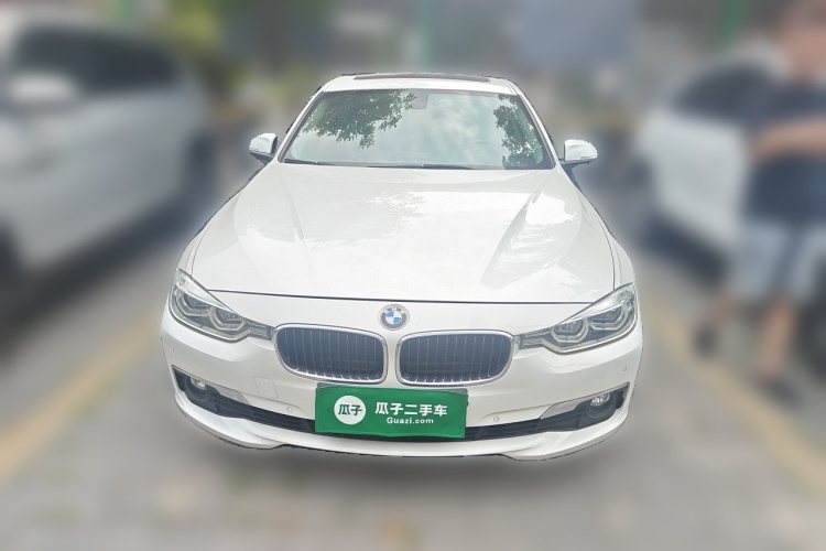 BMW 3 Series 2016 car image #3
