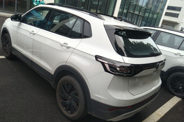 Volkswagen Tharu 2025 #5 Volkswagen Tharu 2025 immagine di auto #5