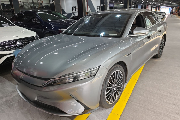 BYD Han 2022 car image #2