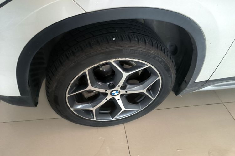 BMW X1 2018 #9 BMW X1 2018 car image #9