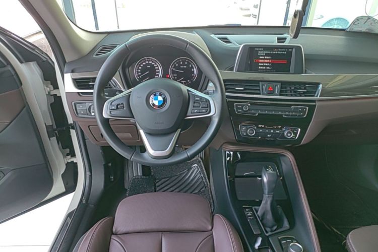 BMW X1 2019 #11 BMW X1 2019 car image #11