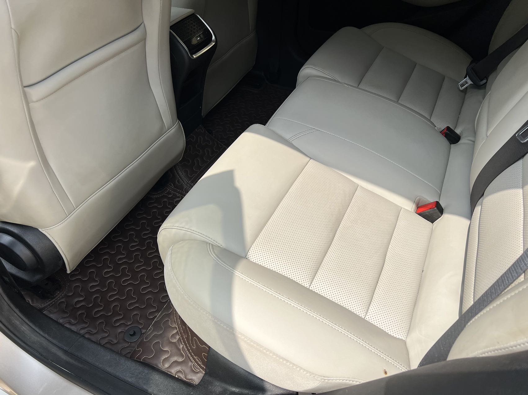 GEELY Binray 2018 car image #11