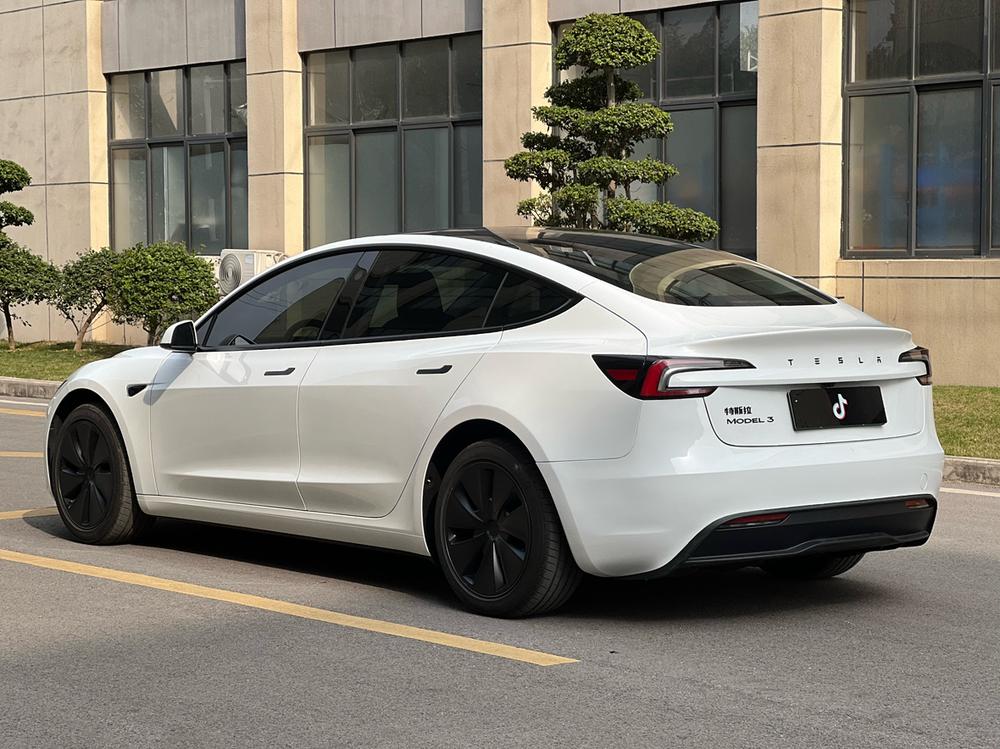 Tesla Model 3 2025 #5 Tesla Model 3 2025 car image #5