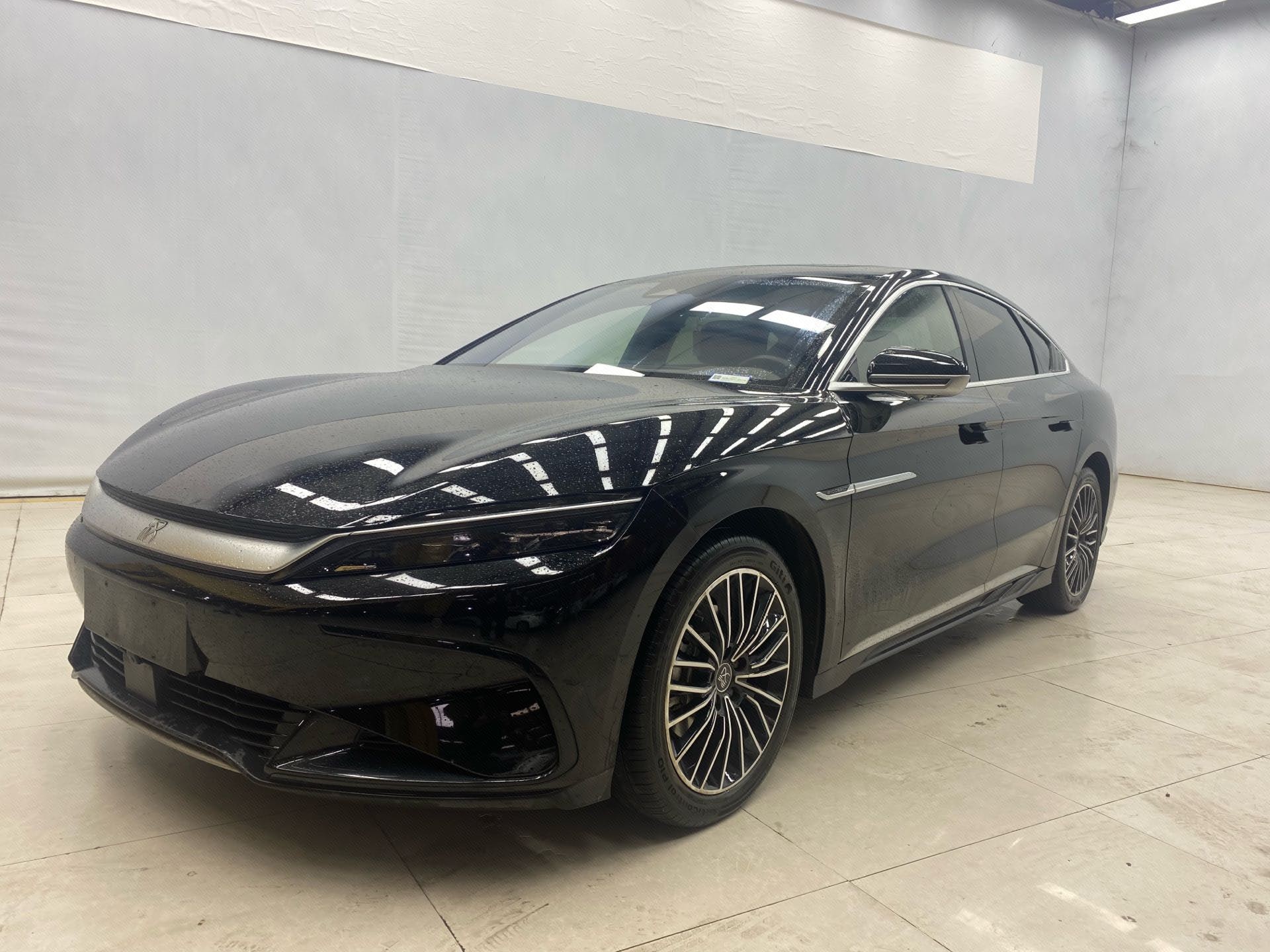 BYD Han 2023 BYD Han 2023 car image