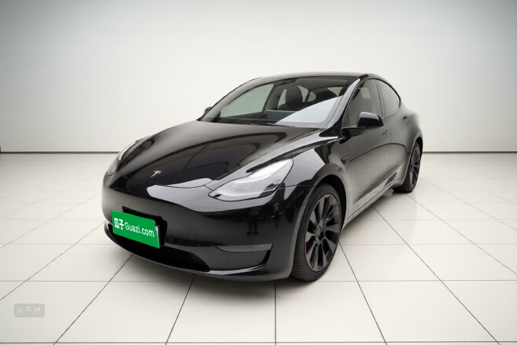 Tesla Model Y 2021 car image #2