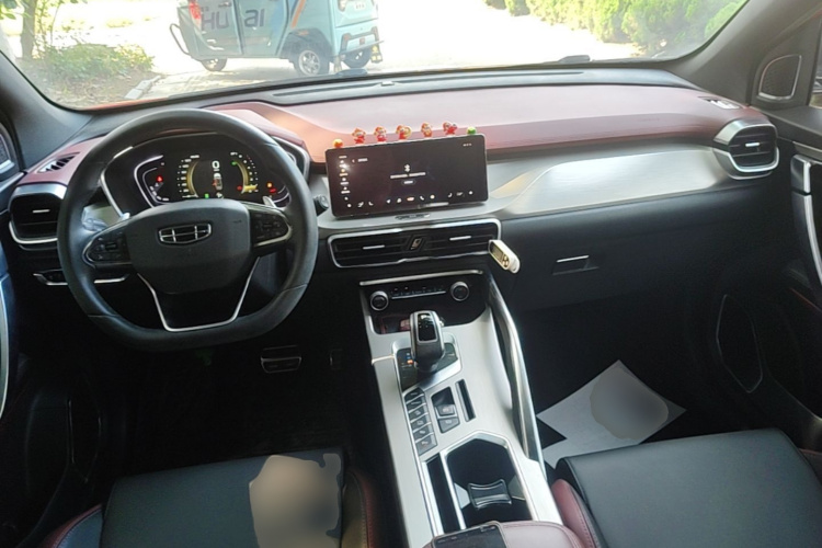 GEELY Coolray 2020 car image #10