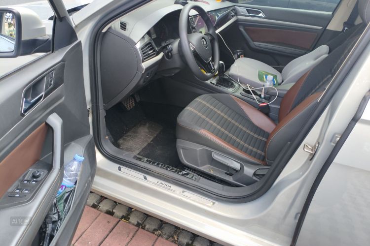 Volkswagen Lavida 2019 #18 Volkswagen Lavida 2019 car image #18