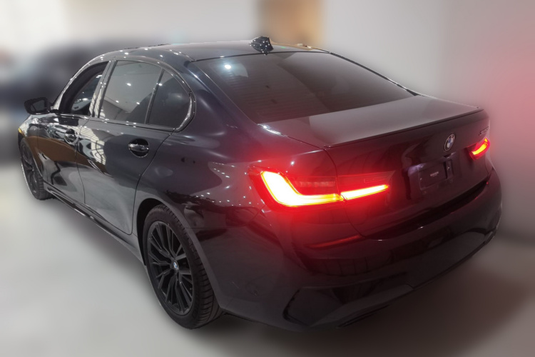 BMW 3 Series 2021 #5 BMW 3 Series 2021 car image #5