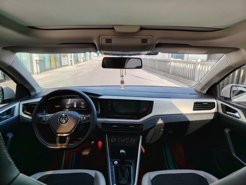 Volkswagen Polo 2023 immagine di auto #9