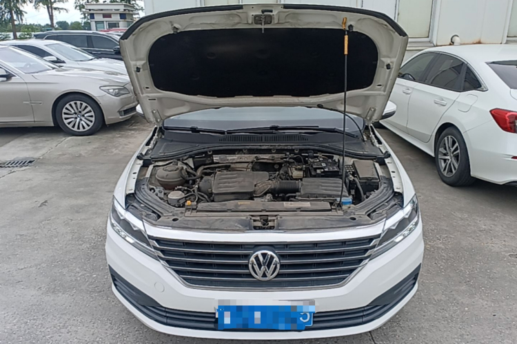 Volkswagen Lavida 2020 car image #22
