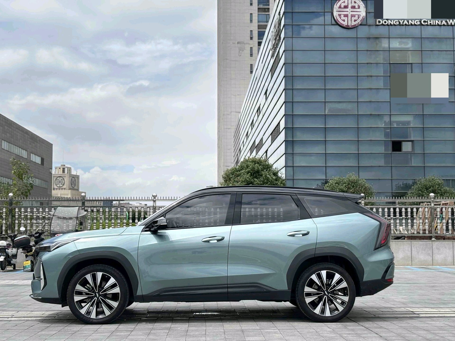 GEELY Boyue L 2025 #9 GEELY Boyue L 2025 car image #9