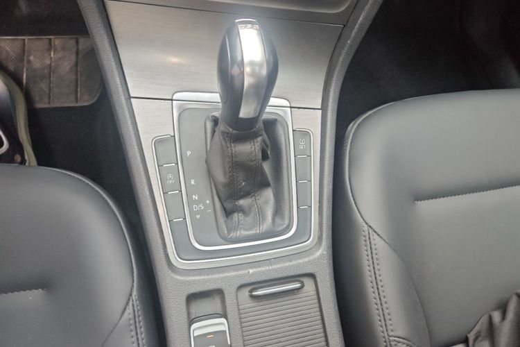 Volkswagen Golf 2015 #18 Volkswagen Golf 2015 car image #18