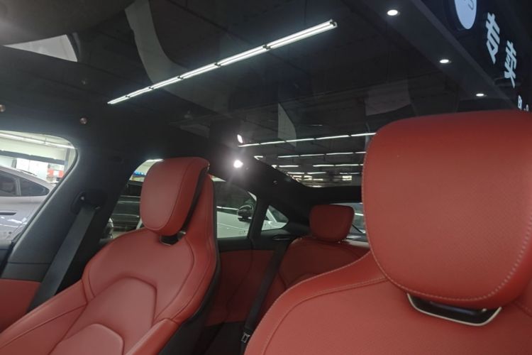 MI SU7 2024 car image #18