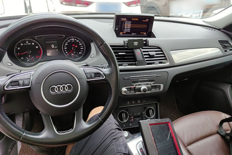 Audi Q3 2017 #11 Audi Q3 2017 car image #11