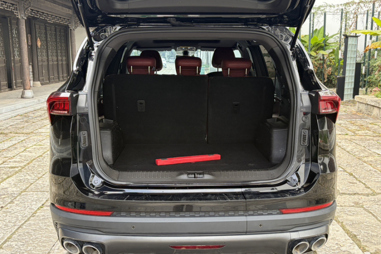 Jetour X70 PLUS 2024 immagine di auto #8