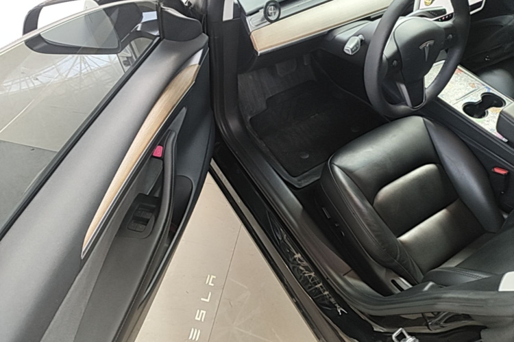 Tesla Model 3 2021 #16 Tesla Model 3 2021 car image #16