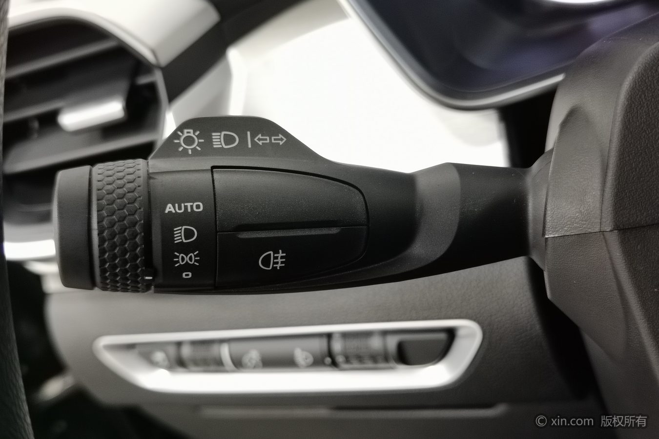 GEELY Coolray 2025 #22 GEELY Coolray 2025 immagine di auto #22